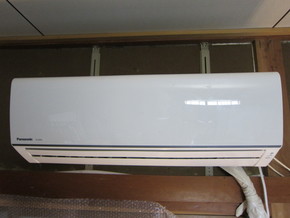 新潟市のエアコンクリーニング・エアコン掃除/高温スチーム洗浄